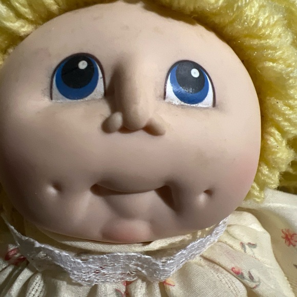 Vintage 1984 original NM Thomas doll with original clothing - Picture 4 of 6